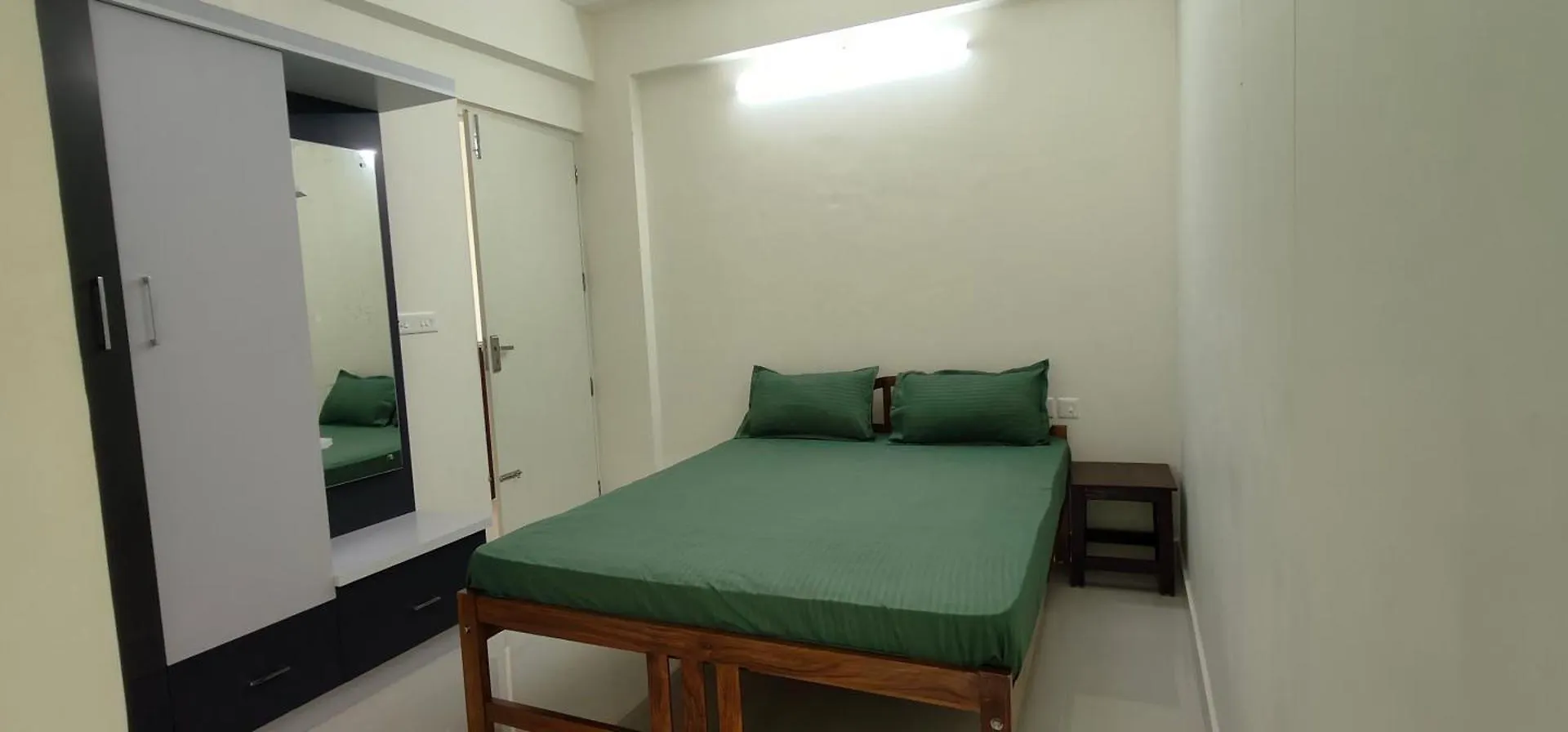 Hobiz Serviced Apartments Chalakuzhy Nr Medical College Trivandrum Thiruvananthapuram Ινδία